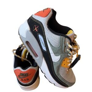 RARE COLORWAY Nike Air Max 90 Buckle Spiral Sage size 4.5y